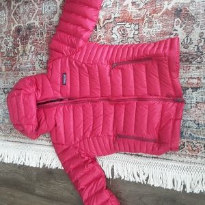 Pantagonia Woman's Down Sweater Hoody